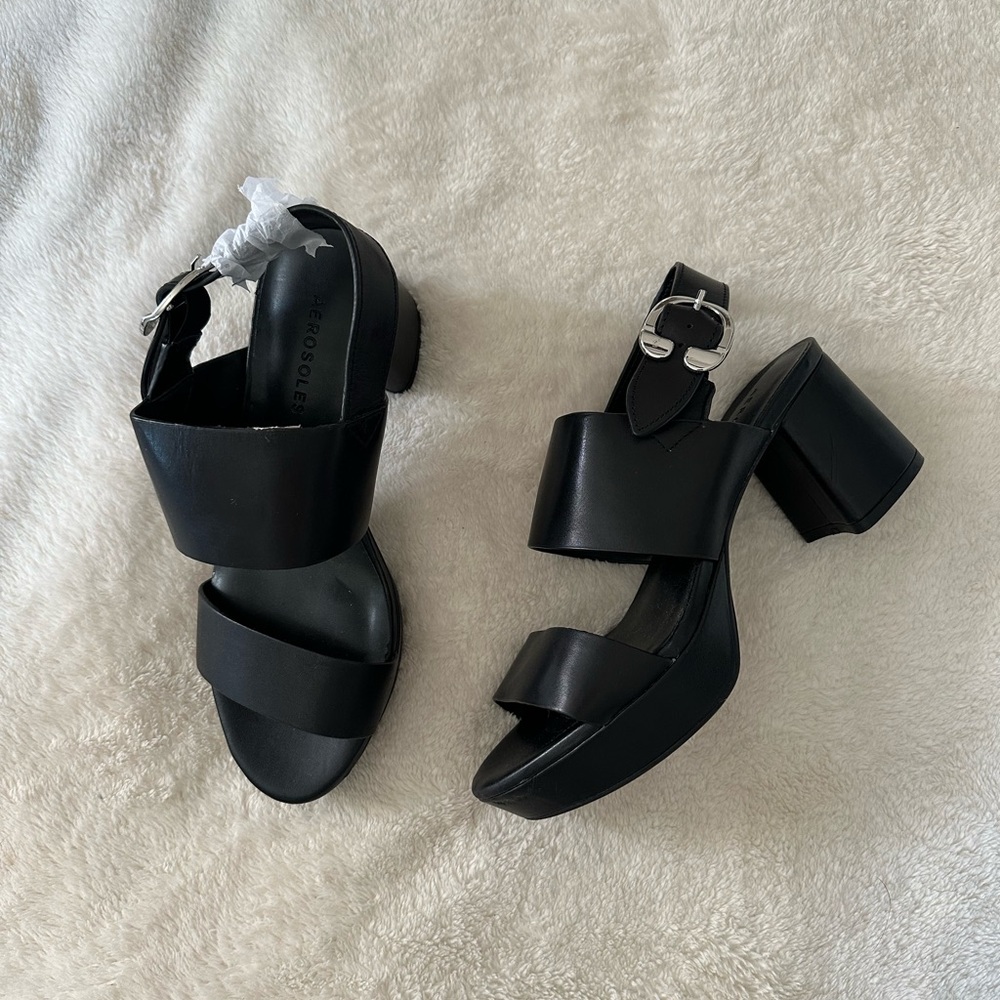 AEROSOLES Comfortable Women's Platform Sandal in Black Leather NWOB size 7